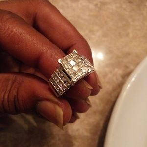 Woman's Diamond Ring